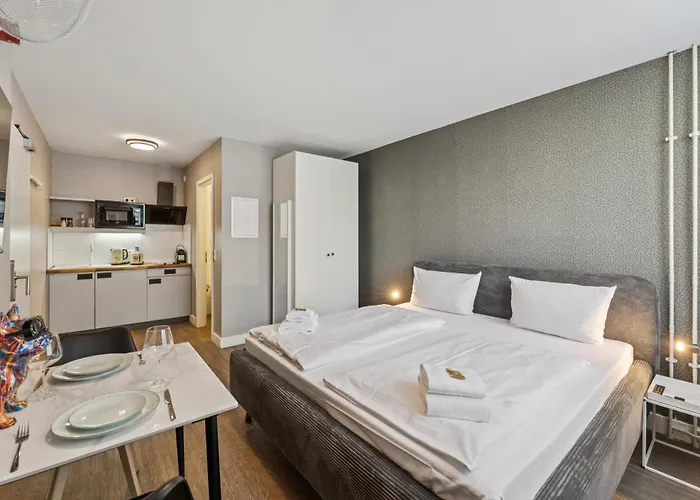 Apartmenthouse Berlin - Am Görlitzer Park